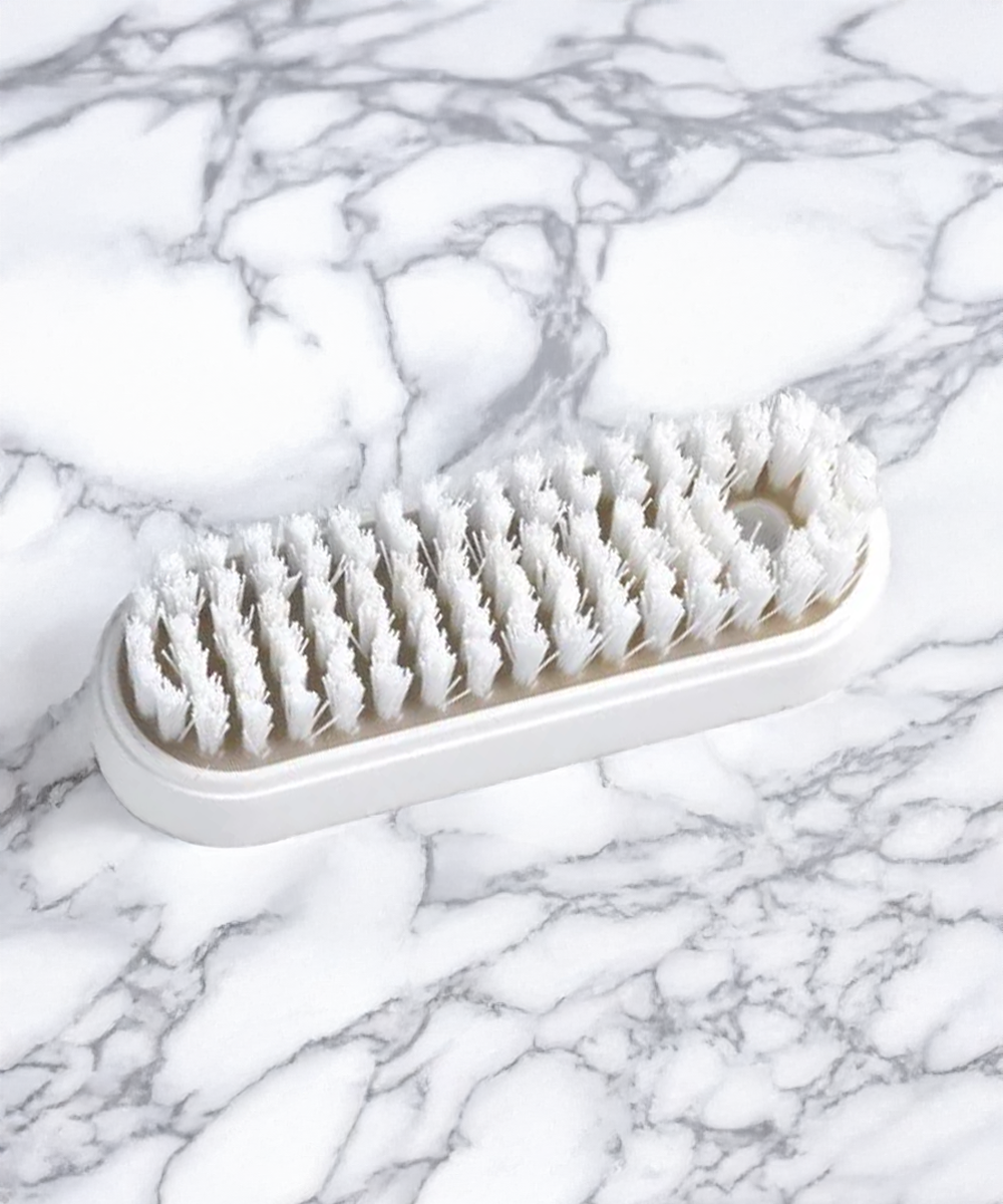 Everyday Resin-Set DRS® Nail Brush in White - Stiff